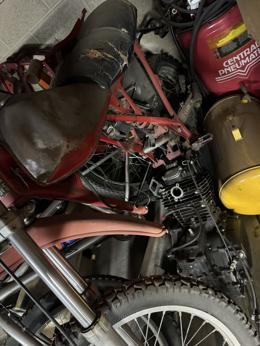 1982 Honda xl500- Engine, Frame, Wheels - Project Bike/Parts