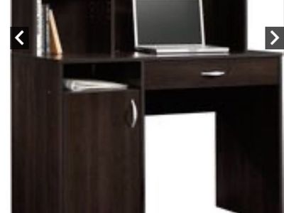 NEW IN BOX Sauder Beginnings Desk with Hutch – Cinnamon Cherry