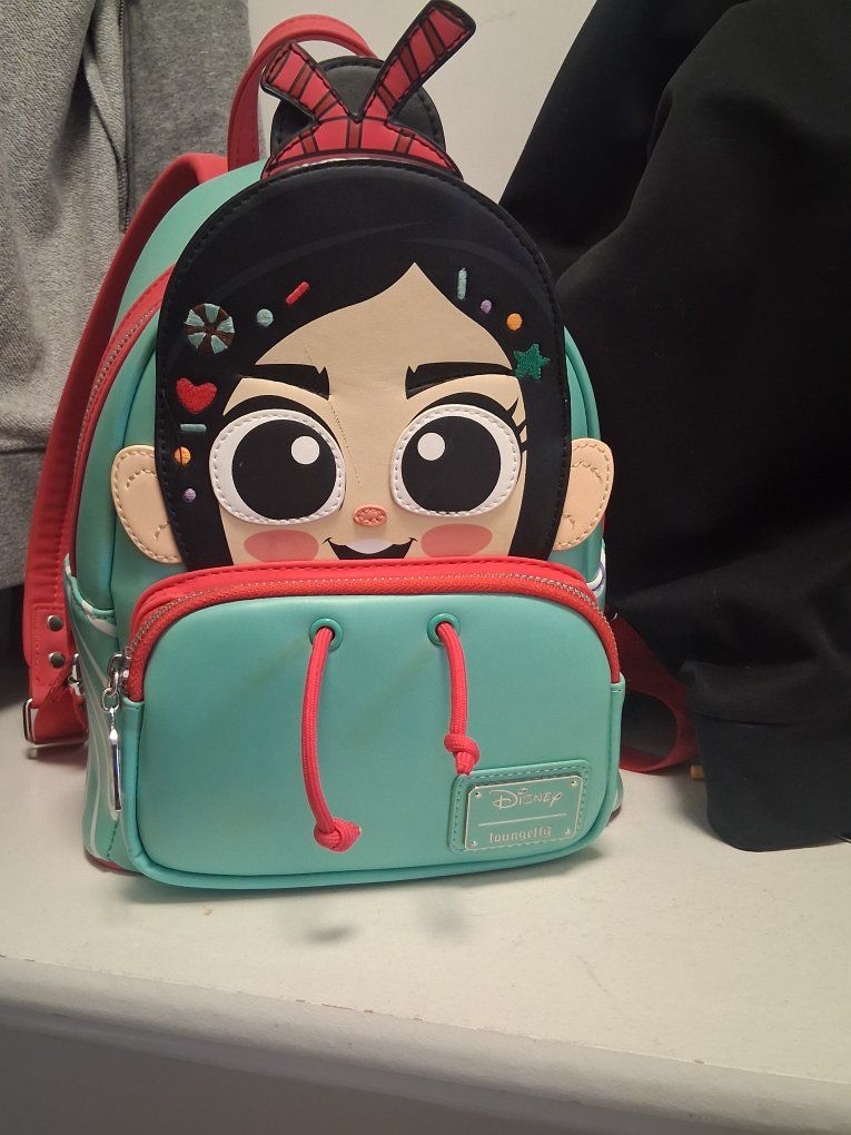 Loungefly Disney Wreck-It Ralph Vanellope von Schweetz Cosplay Mini Backpack