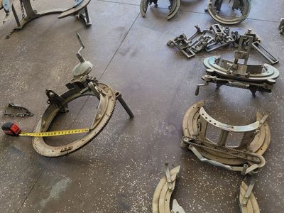 Welding pipe beveler