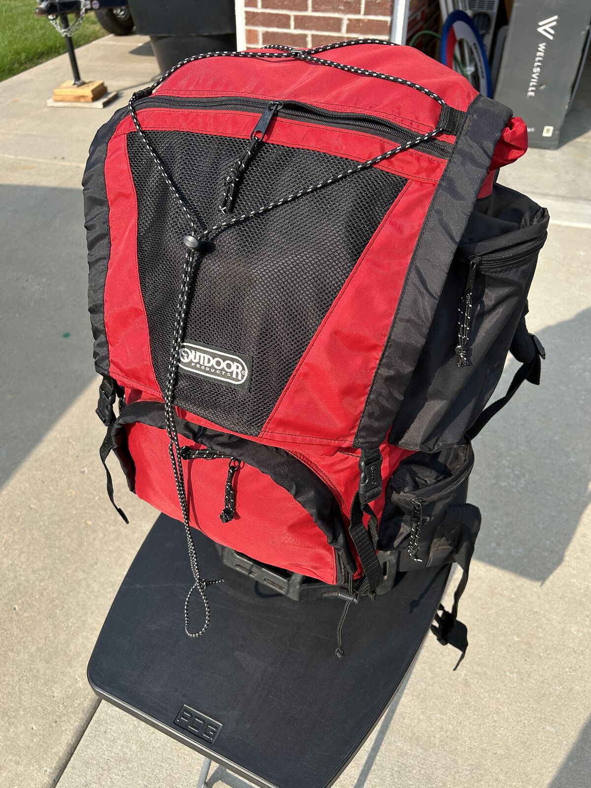External frame backpack medium size very good condition not internal