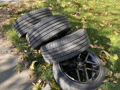 Honda Civic Si/Sport wheels and tires. OEM