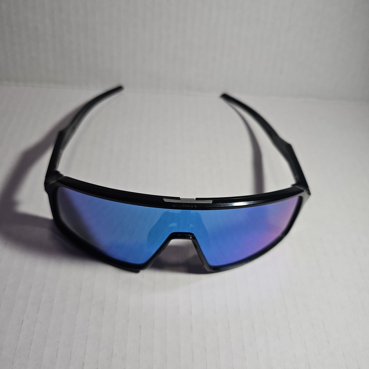 Oakley Sutro Lite Sweep Sunglasses Black Frame Blue Purple Iridescent Mirror Lens