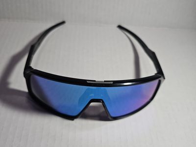 Oakley Sutro Lite Sweep Sunglasses Black Frame Blue Purple Iridescent Mirror Lens