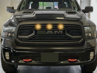 2013-2018 Ram 1500 Rebel Style Matte Black Front Grille RAM + 3 Amber LEDs