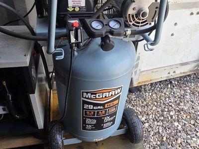 Mcgraw 29 gallon air compressor 165psi