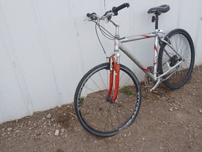.700 Trek Road Bike $35