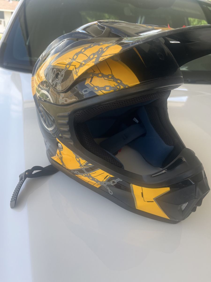 ATV / motocross youth helmet
