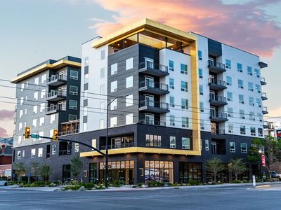 Studio Apartment move in ASAP