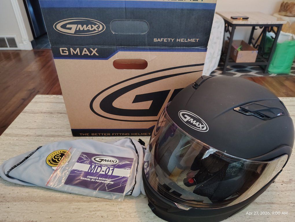 Motorcycle Helmet G Max Medium