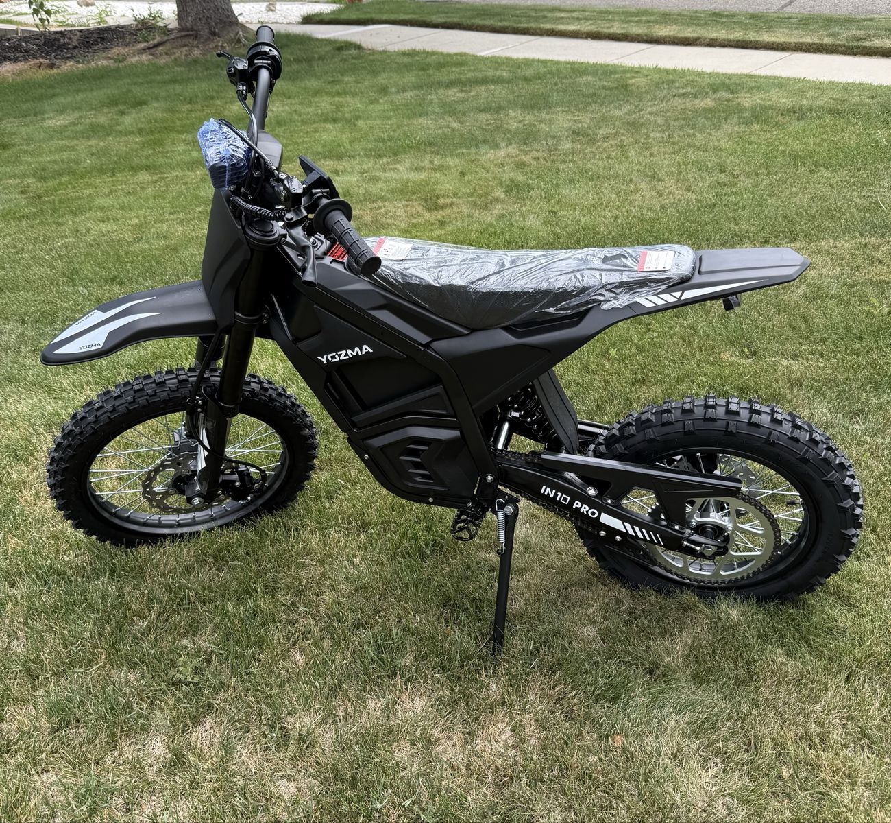 New Assembled Yozma IN10 Pro Black Series Electric Dirt Bike with Battery