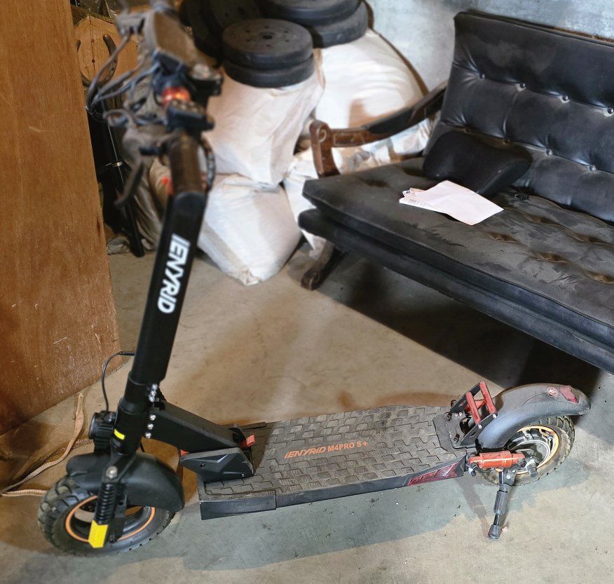 ienyrid m4 pro s+ 800w scooter