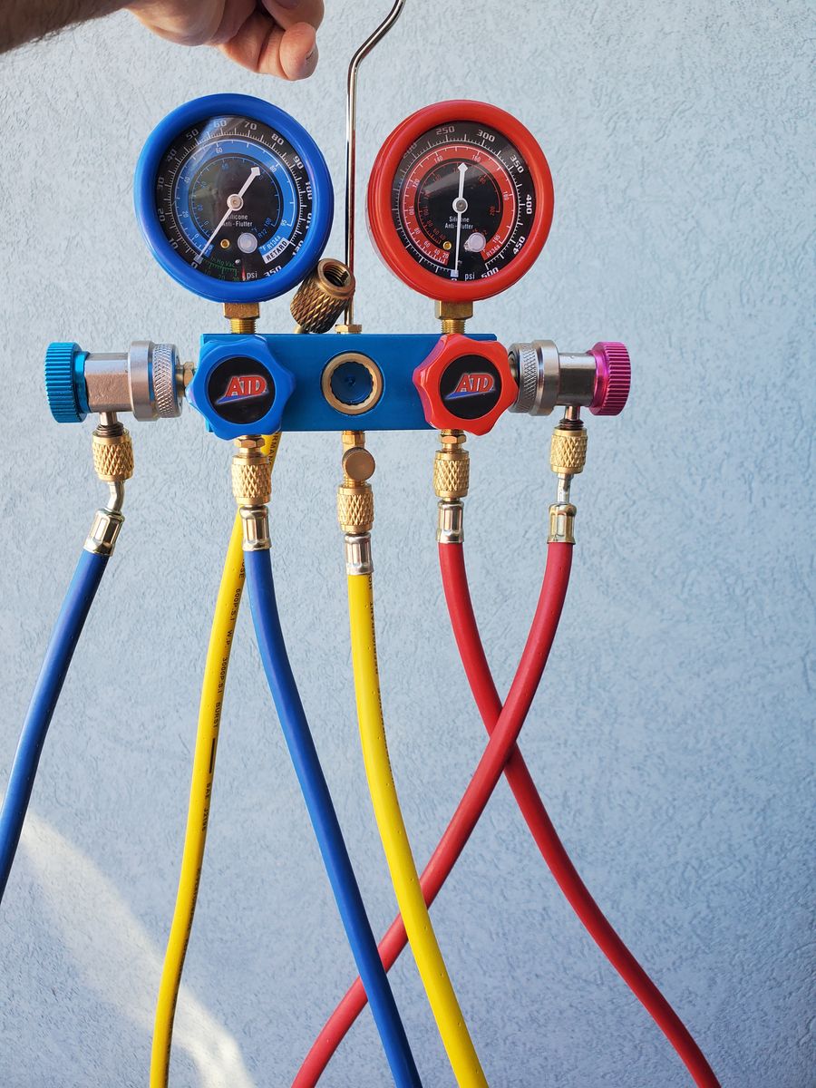 New!  A/C Manifold Dual Gauge Set