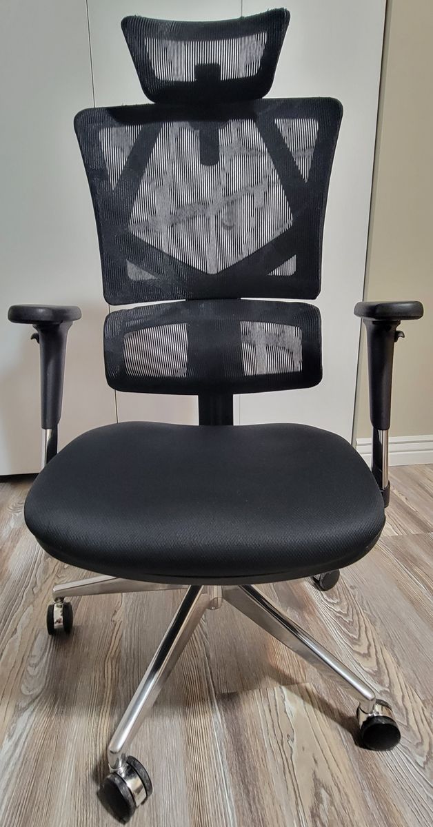 SIHOO Mesh Ergonomic Office Chair - Adjustable Headrest - Great Condition