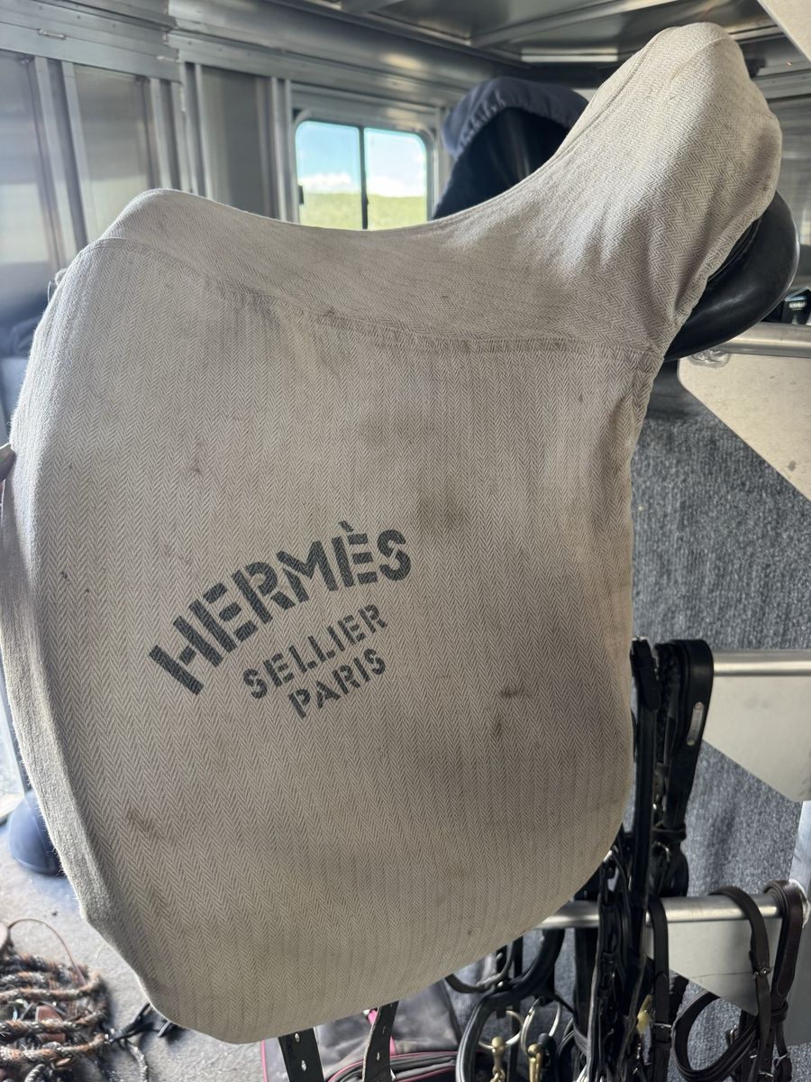 Hermés Dressage saddle large seat