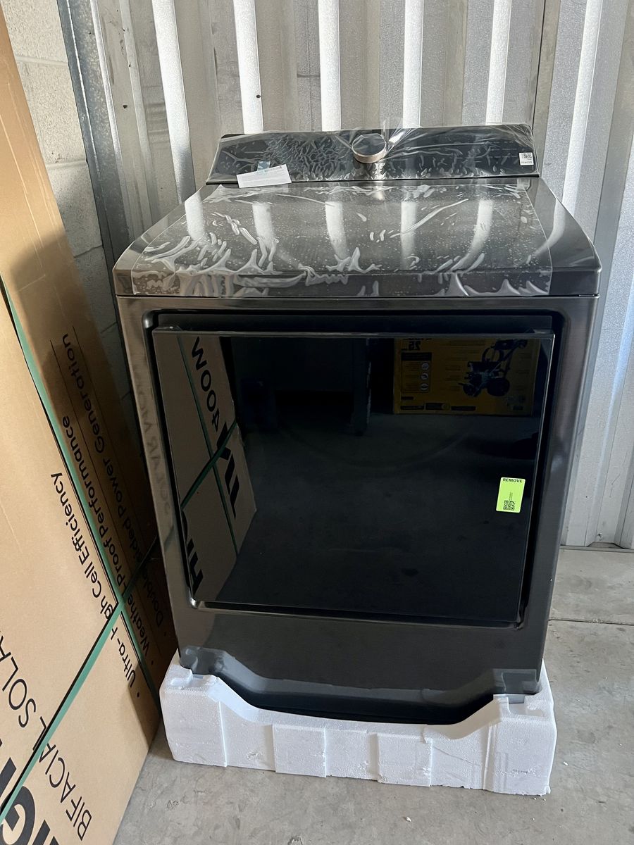 NEW- LG Ultra Large Capacity Rear Control Gas Dryer with LG EasyLoad Door and AI Sensing