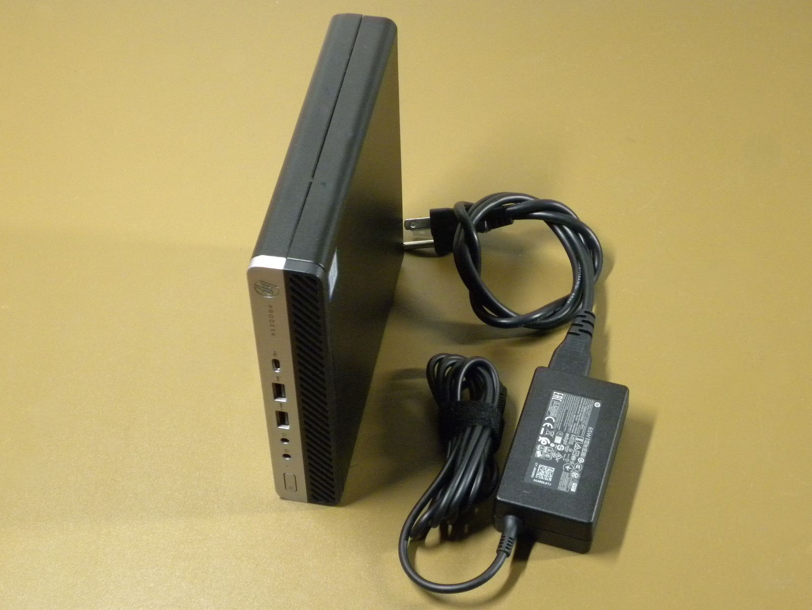 HP ProDesk 600 G4 MINI i5 8500T 256GB NVMe SSD / 1TB 16GB