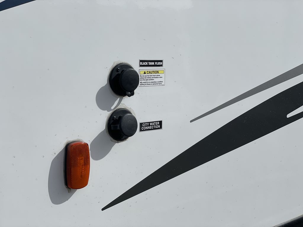 Main image 11