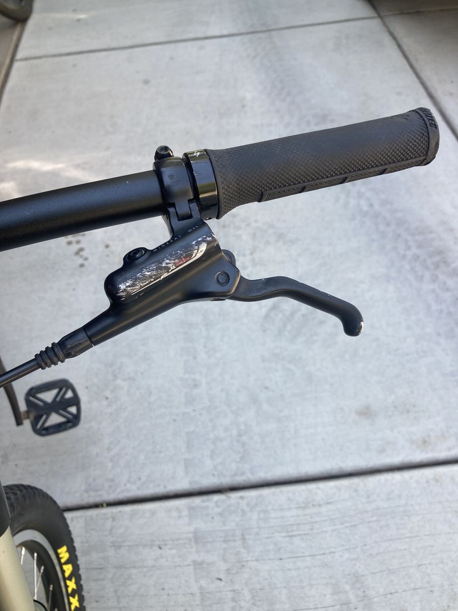 Main image 5