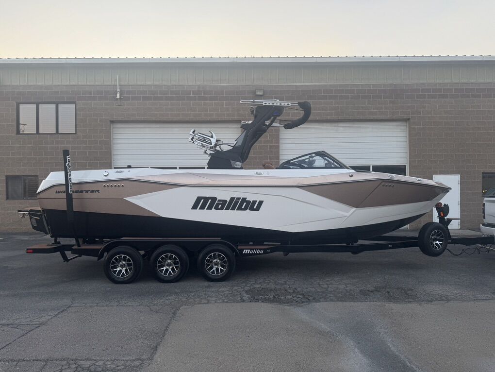 2024 26 Lsv Very Loaded, Thruster, Powertower