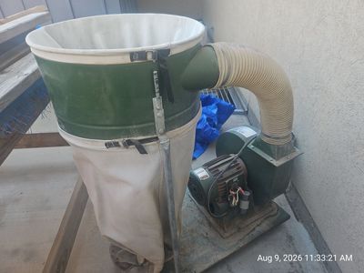 Shen Kung / Sen Kong Industrial Woodworking Dust Collector System