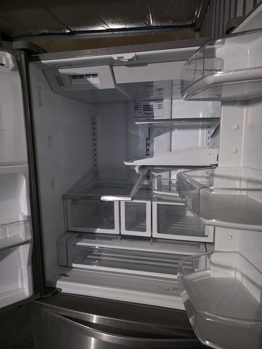 Main image 5