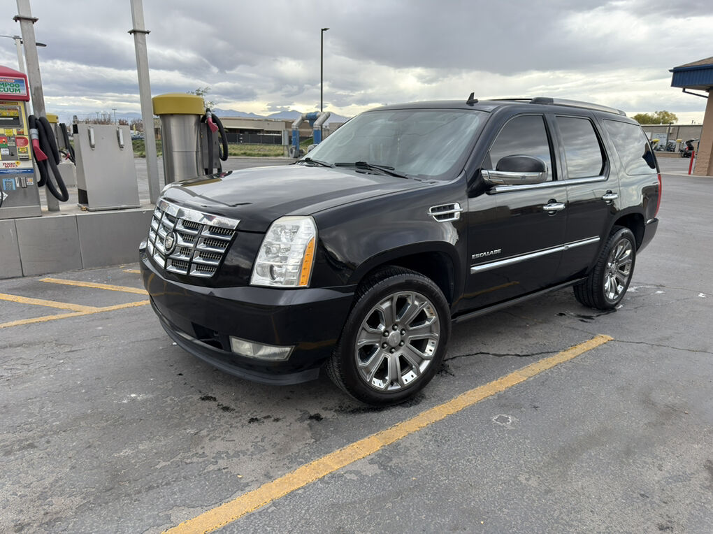 2011 Cadillac Escalade Premium