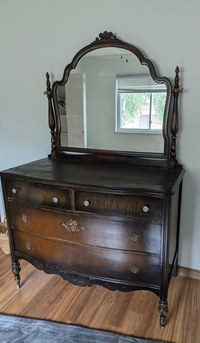 Main image 2