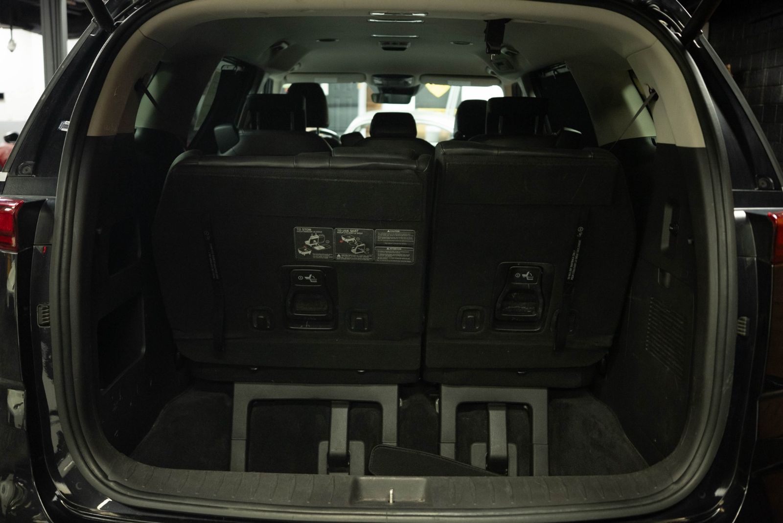 Main image 7