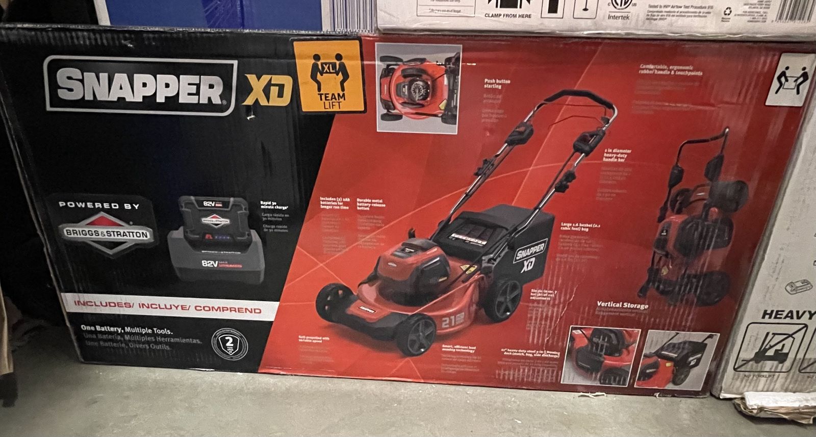 NEW Snapper 21 inch Self Propelled Mower with 2 Batteries and Charger
