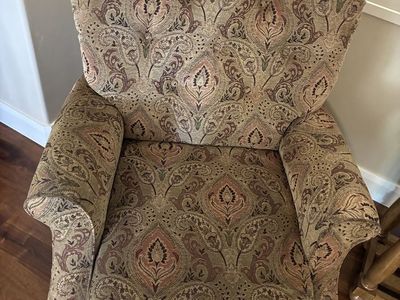 Two Broyhill recliners, 50.00 each