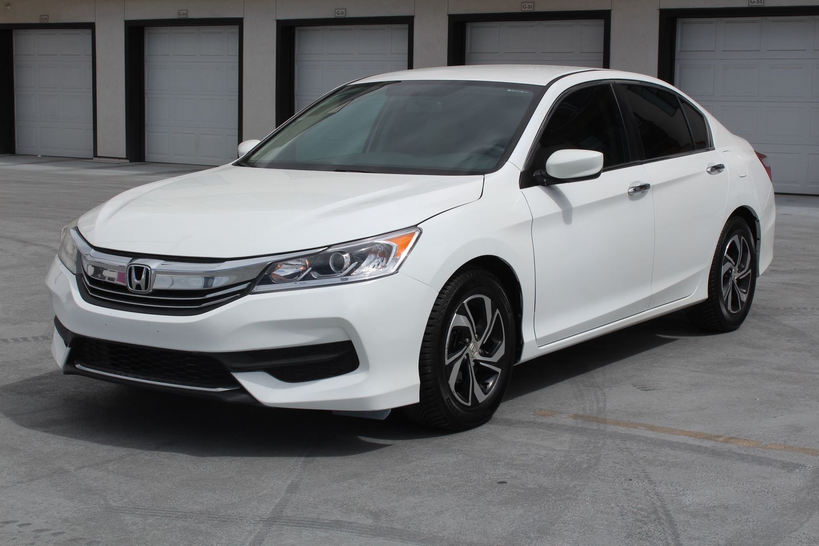 2017 HONDA ACCORD LX