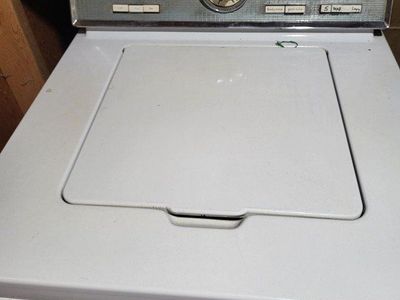 Vintage Top-Load Washing Machine