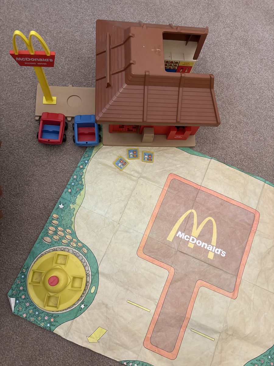 1974 Playskool McDonalds Restaurant Toy