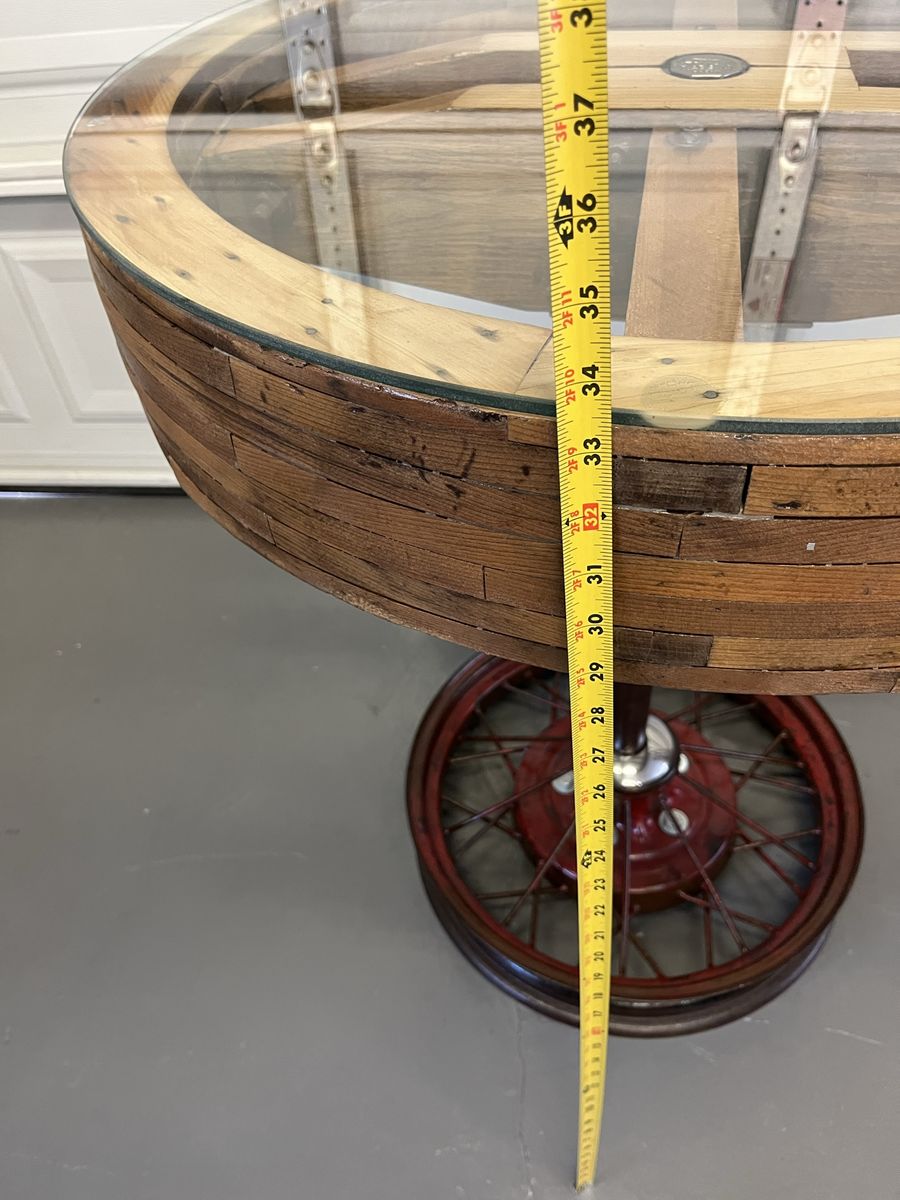 Main image 3
