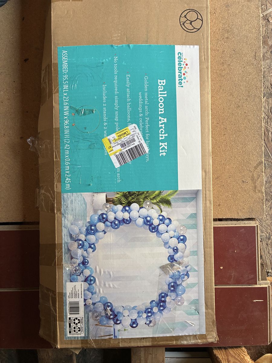 Gold Metal Balloon Arch Kit Large Frame 95.5" L x 96.8" H