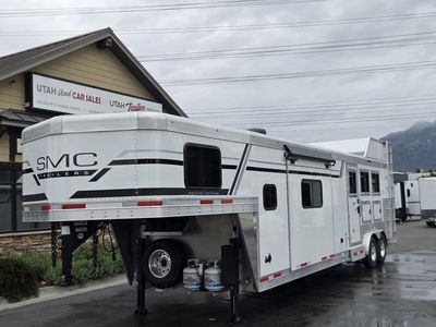 3 Horse Trailer w/ Living Quarters Gooseneck P8313SSR Lakota SMC Trailers 2026
