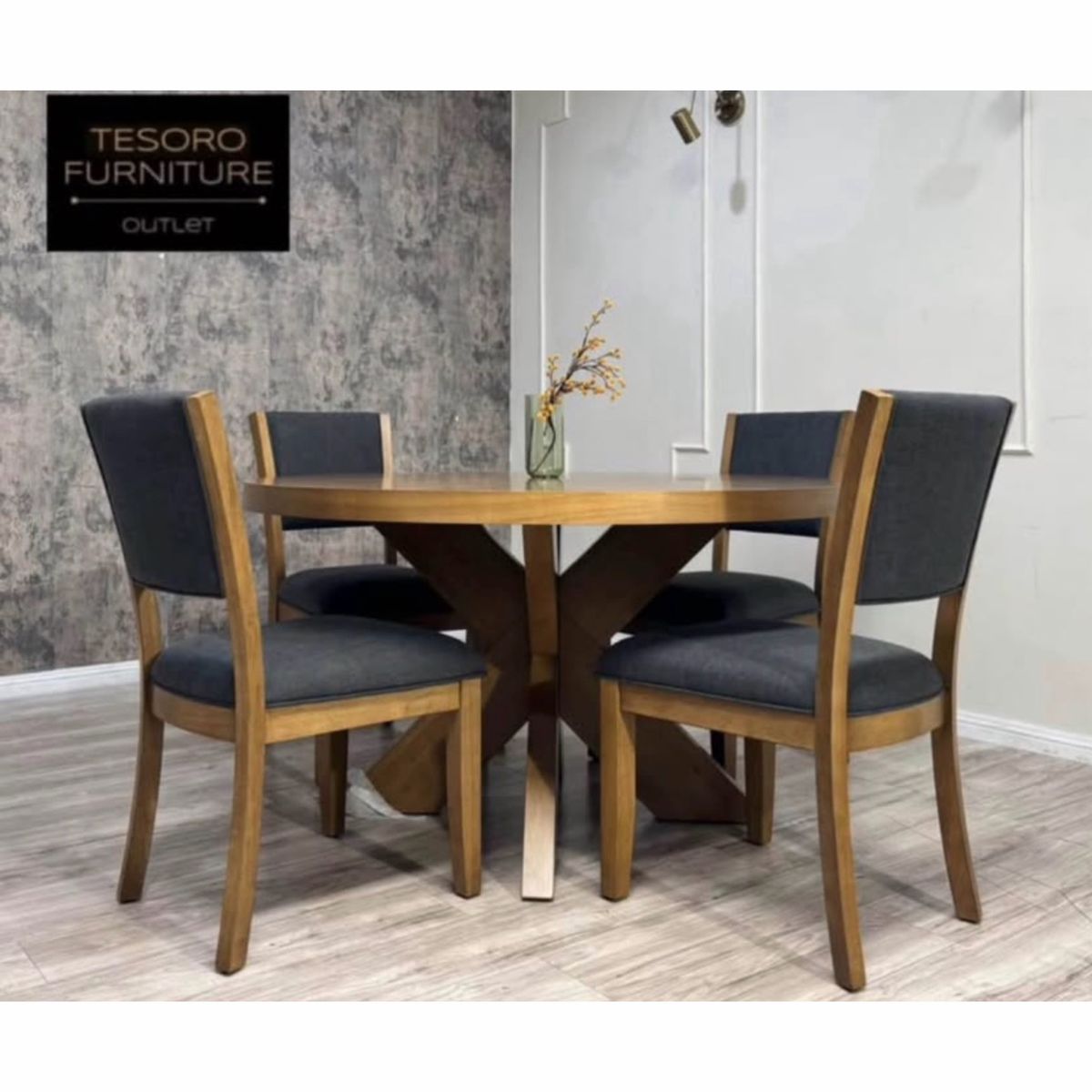 ZEALAND DINING SET WE OFFER DELIVERY