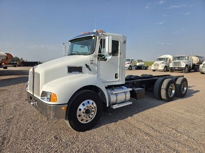 2007 KENWORTH T300