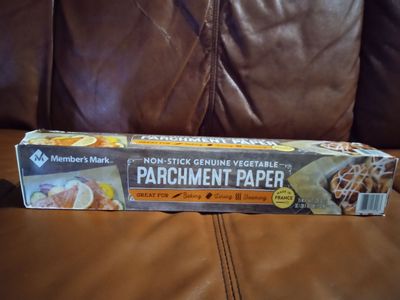 Members mark non stick genuine vegetable parchment paper new baking lining steaming