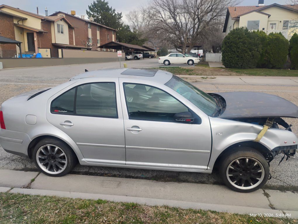 2005 VOLKSWAGEN JETTA