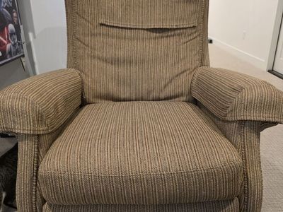 Free recliner