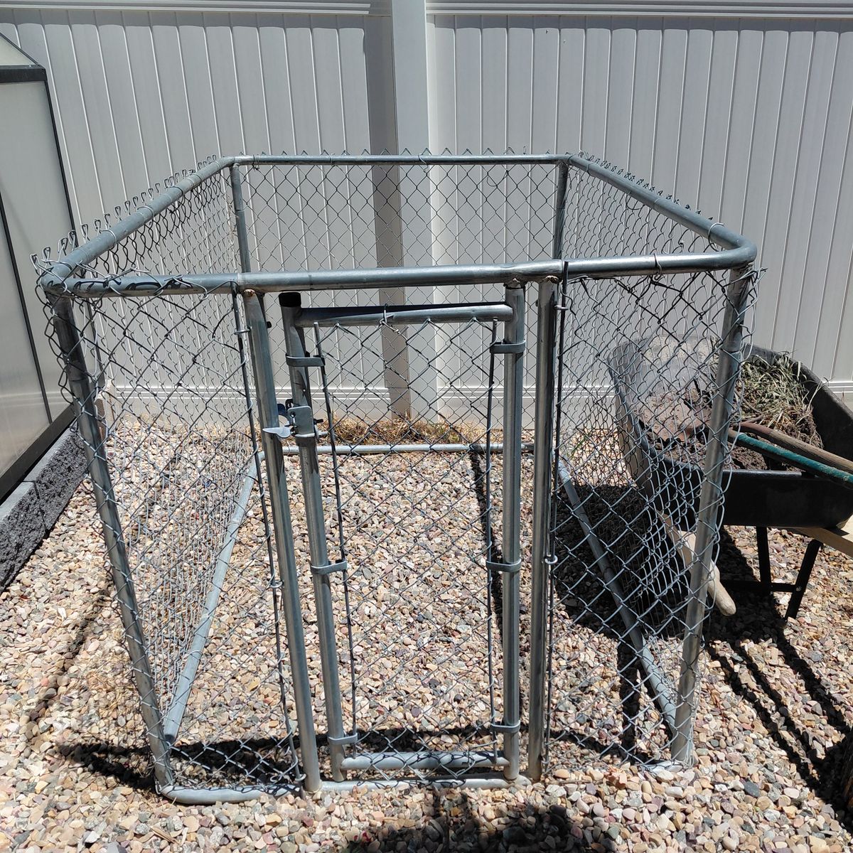 Main image 3