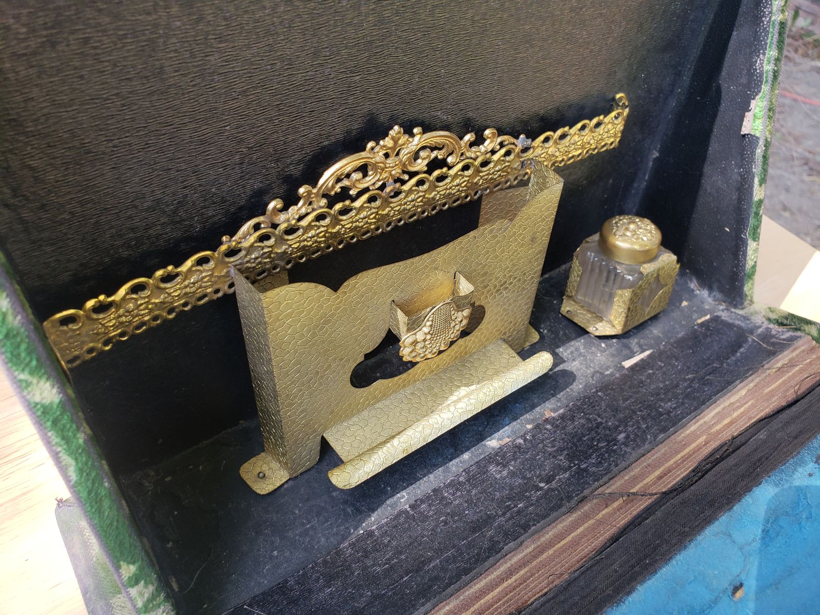 Main image 9