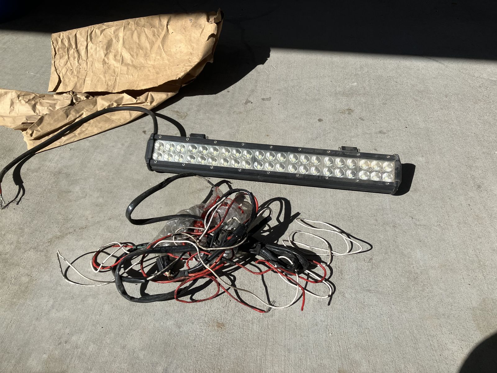 Light Bar With Wireing