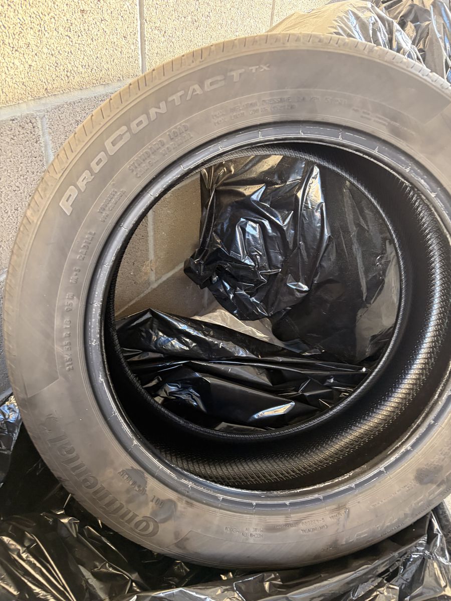 4 Tires - Continental 215/55 R18