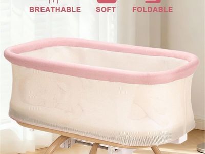 Baby Bassinet with Mesh Design