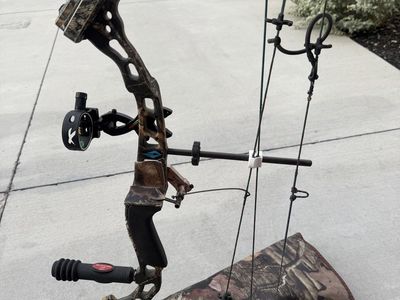 Diamond by Bowtech Compound Bow Camo with Case