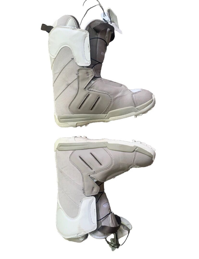 Salomon Womens 5 Men’s 6 Vigil Snowboard Boots