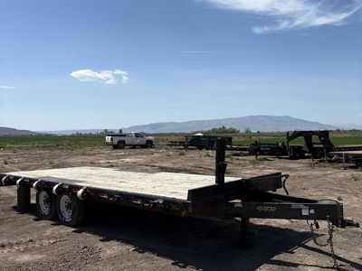 20 foot flatbed trailer